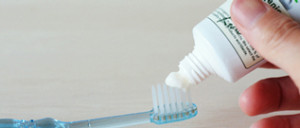 ホワイトニング　歯磨き粉