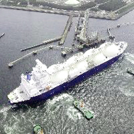 復興支援　ロシア船